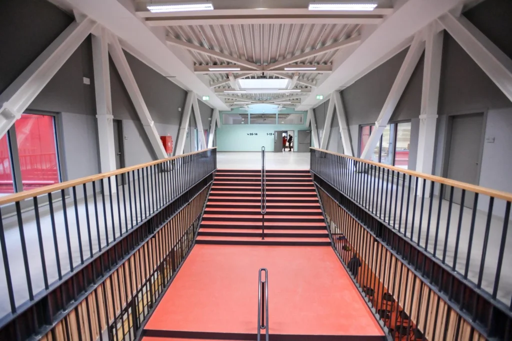 School & Universities 7